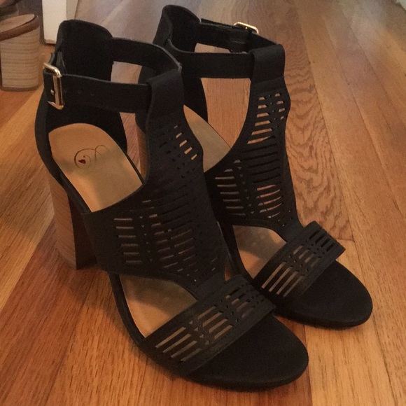 Shoes - Brand new black block heel sandal